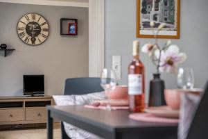 TV a/nebo společenská místnost v ubytování Ferienwohnung For two