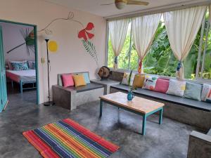Postel nebo postele na pokoji v ubytování Juliet Home Samui - Adult only