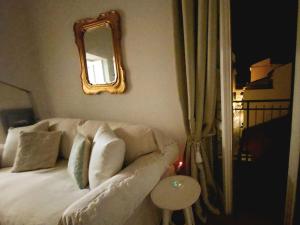 Gallery image of Suite Ferret Deluxe in centro storico in Alghero