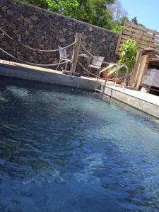 Kolam renang di atau dekat dengan Le ti Bali bungalow