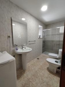 Casa Termal do Vale Xures /Gerês tesisinde bir banyo