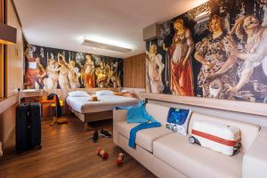 Postel nebo postele na pokoji v ubytování Ibis Styles Lille Marcq En Baroeul + 37 fotografií
