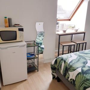 Dapur atau dapur kecil di Maison de la Loue"