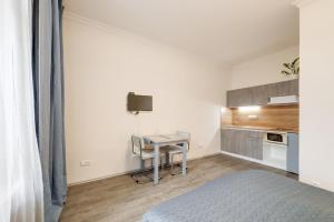 Kuchyňa alebo kuchynka v ubytovaní Vita Nejedleho apartments