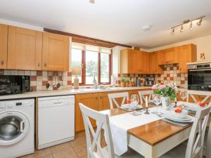 Kuchyň nebo kuchyňský kout v ubytování 2 Stud Cottage