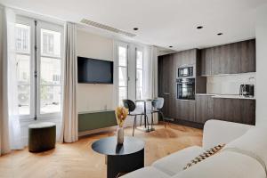 Brand New Modern Studio in Central Paris - 2P - B1