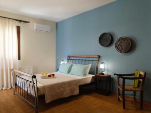 Posteľ alebo postele v izbe v ubytovaní Ageri Traditional Villa