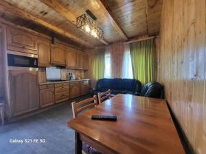 Η κουζίνα ή μικρή κουζίνα στο Peak House