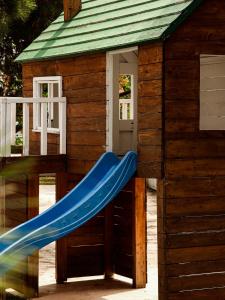 Детская игровая зона в Marathon Beach Resort