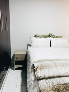 Imagen de la galería de Stunning Modern Home in Maseru, en Maseru 22 fotos más