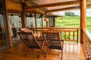 Balkón nebo terasa v ubytování Moc Home Sapa