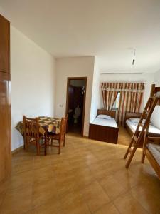 Voodi või voodid majutusasutuse Hotel Bora toas