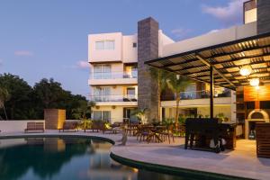 Bassein majutusasutuses Solmare Apartments & Suites või selle lähedal