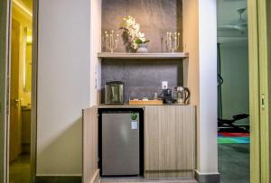 Köök või kööginurk majutusasutuses Solmare Apartments & Suites