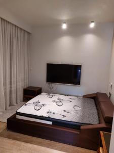 Postel nebo postele na pokoji v ubytování El Gouna luxe + 36 fotografií