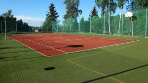 Tenis a/nebo squash v ubytování Hotel Alfonska nebo okolí