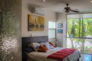 Ένα ή περισσότερα κρεβάτια σε δωμάτιο στο Citnos Luxury Accommodation +24 φωτογραφίες