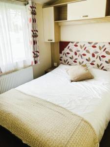 Fotografie z fotogalerie ubytování Lemon Tree Lodge - 2 Willow View v destinaci South Cerney