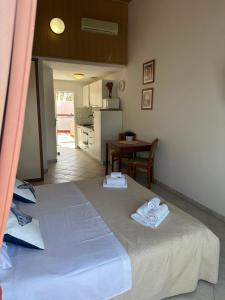 Postel nebo postele na pokoji v ubytování Apartments Marija