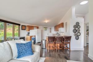 Kuchyň nebo kuchyňský kout v ubytování Amazing Town Mountain Getaway