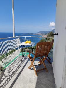 Galería fotográfica de Amazing Sea Views Over the Riviera en Grimaldi