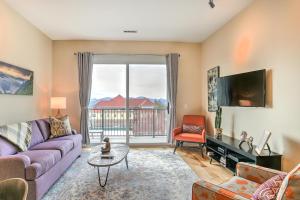 Et tv og/eller underholdning på 45 Asheland Avenue Unit 501