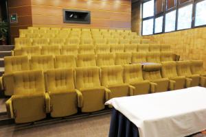 The business area and/or conference room at Retro Hotel Suza