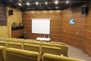 The business area and/or conference room at Retro Hotel Suza