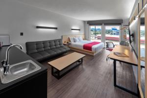 Postel nebo postele na pokoji v ubytování City Express by Marriott Comitán + 37 fotografií