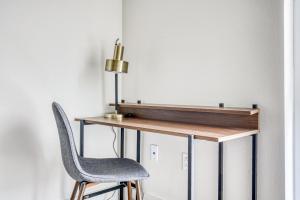 Φωτογραφία από το άλμπουμ του Mountain View 1BR w Pool Gym WD nr shops SFO-714 σε Los Altos