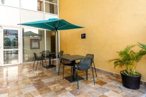 Patio nebo venkovní prostory v ubytování City Express by Marriott Cancun