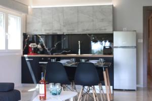 Η κουζίνα ή μικρή κουζίνα στο Irene's House