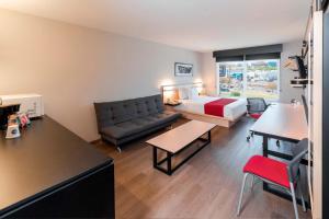 Gallery image of City Express by Marriott Chihuahua in Chihuahua +48 photos