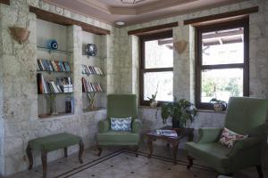 Posezení v ubytování Renka Hotel & Spa
