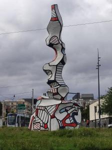 a statue of a woman painted on the side of a field at Paris cosy private room with shared space - Chambre privée avec espace commun Paris in Vitry-sur-Seine