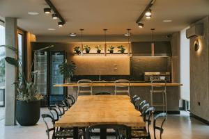Eldhús eða eldhúskrókur á Howard Johnson Plaza La Ribera