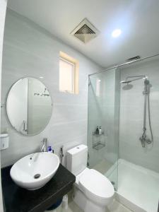 Ванная комната в Home Away Serviced Apartment