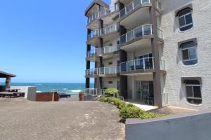 Γενική θέα στη θάλασσα ή θέα στη θάλασσα από  αυτό το διαμέρισμα