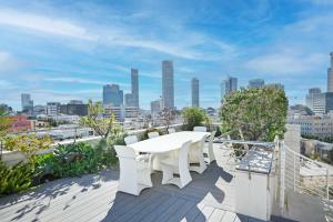 Γενική άποψη της πόλης Τελ Αβίβ ή θέα της πόλης από  αυτό το διαμέρισμα