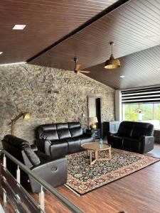 Fotografie z fotogalerie ubytování Manak Villa - Luxury 3BHK - Mount Abu by StayMonkey v destinaci Delmāra