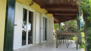 A balcony or terrace at Sea La Vie