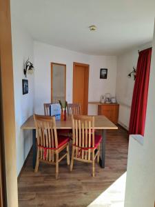 Fotografia z galérie ubytovania Appartementhaus Chalet Alpina v destinácii Sankt Johann in Tirol