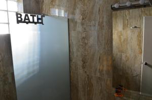 A bathroom at Ammos Apartments
