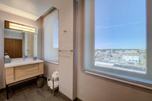 The Threefoot Hotel, Meridian, a Tribute Portfolio Hotel的一间浴室