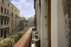 a view of an alley from a building at Ca' Gottardi in Venice