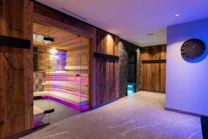 Ein Bett oder Betten in einem Zimmer der Unterkunft Posthotel Hofherr