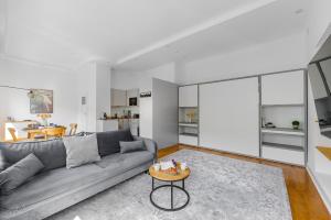 Kuchyňa alebo kuchynka v ubytovaní P&O Apartments Warecka Street
