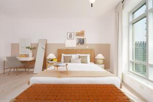 Foto dalla galleria di Maison Privee - Modern Chic Apt with Spectacular Downtown Views a Dubai