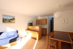 Posezení v ubytování Residence Copai + 37 fotografií