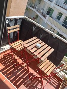 Balkon lub taras w obiekcie Spacieux appartement dans une résidence avec piscine